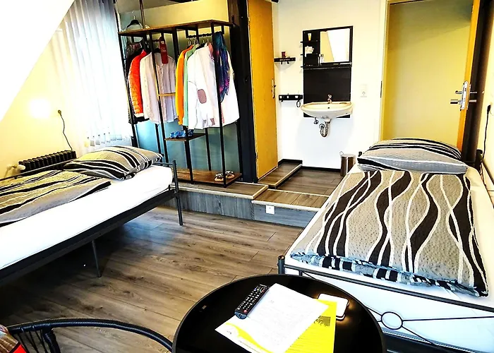 Hotel Eventhotel Oe - Cappuccino Geiselwind